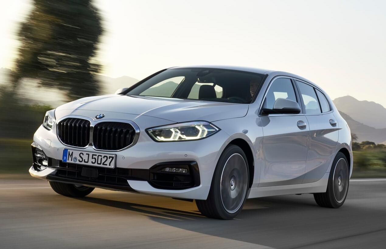 宝马120i加满油跑多少公里 37e25718961848ddadab12e844d214c5.jpeg