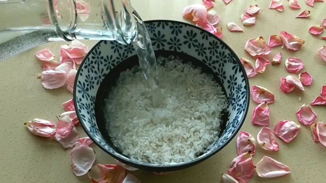 洛天神任何其他个人或组织均不得以任何形式将大众网的各
