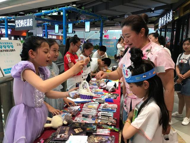 委立瑞拉人口_加拿大委人口瑞拉