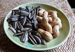                     这些食物有“年龄线”，不到3岁别给娃吃，伤脾不长个，家长谨慎