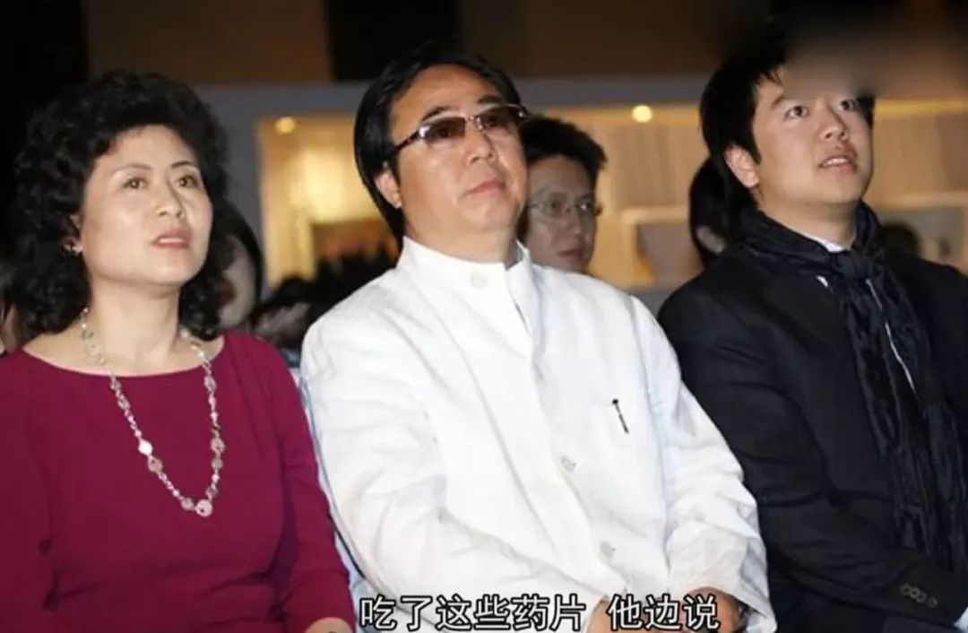 为何这么多人讨厌郎朗父亲?翻看他以前的采访,确实不讨喜