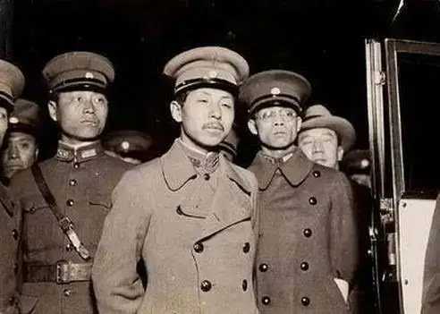 民国打油诗大赛，冯玉祥、阎锡山、张学良，谁是真正一哥？