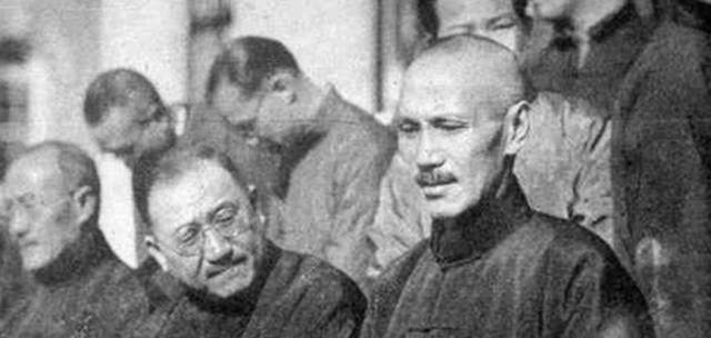 出乎意料，蒋介石说他是八年抗战最大功臣