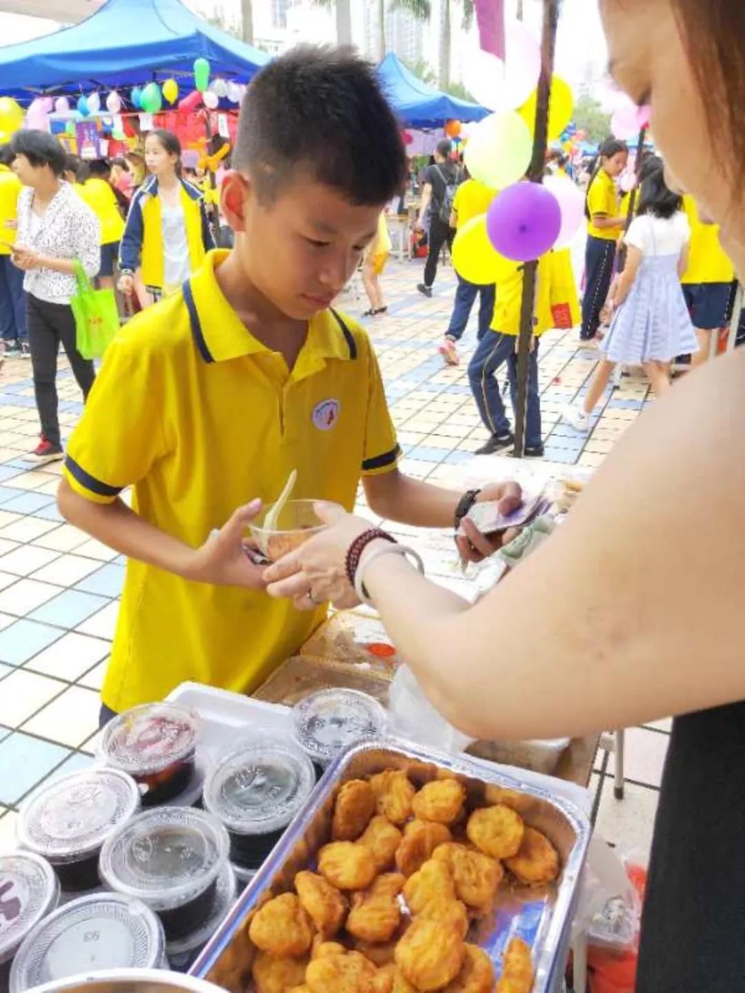 校园动态小塘中心小学第二届龙唐校园美食节16年级图片欣赏