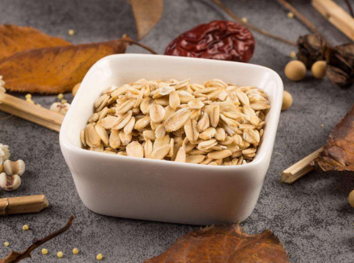 酸奶加麦片能否减肥 c490c74e26684fdba5bb12bc3dfe0cc9.png