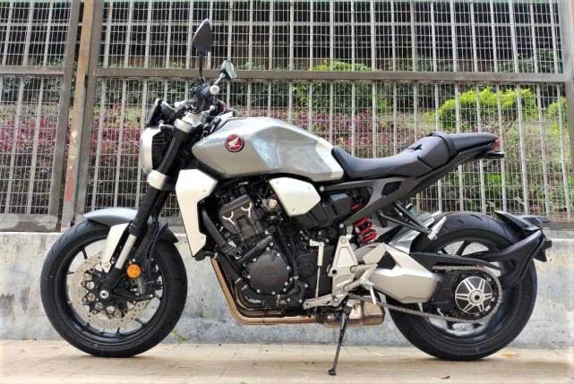 2019款本田cb1000r plus实拍