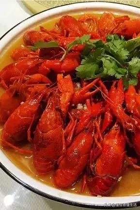 自己在家做小龙虾为什么不入味 e6cf70cdc32d47d5bab98c4eebc18966.jpeg
