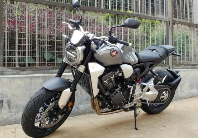 2019款本田cb1000r plus实拍