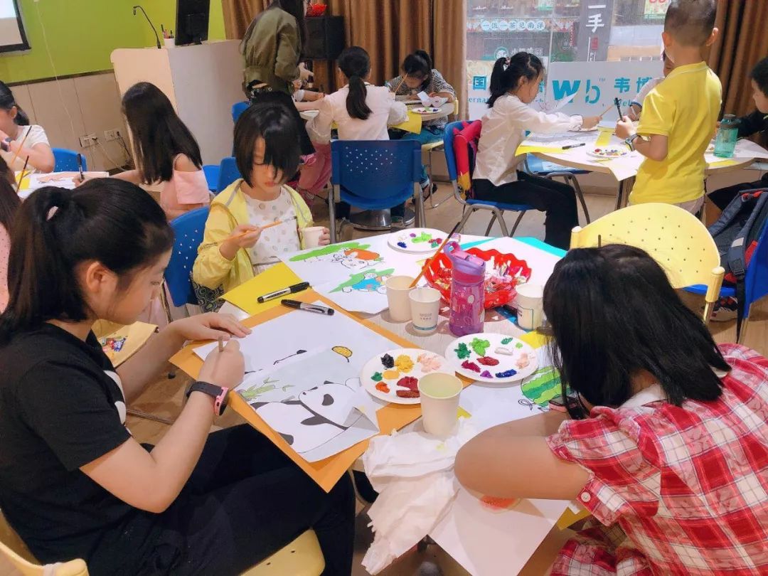 儿童节绘画演说——亲子艺术活动回顾