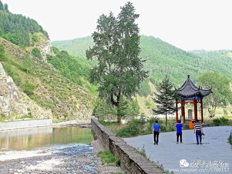 绿色沁源—徒步沁河源头,土岭上