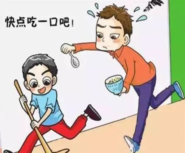                     喂饭会毁掉孩子一生的幸福？别不信！