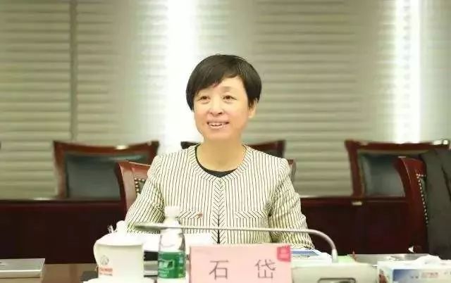 曾任湖北省教育厅副厅长,黄冈市市长,湖北省委组织部副部长,湖北省人