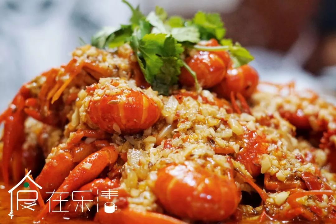 开在乐清菜场里的龙虾馆,清蒸,蒜蓉,十三香,油焖,炭烤