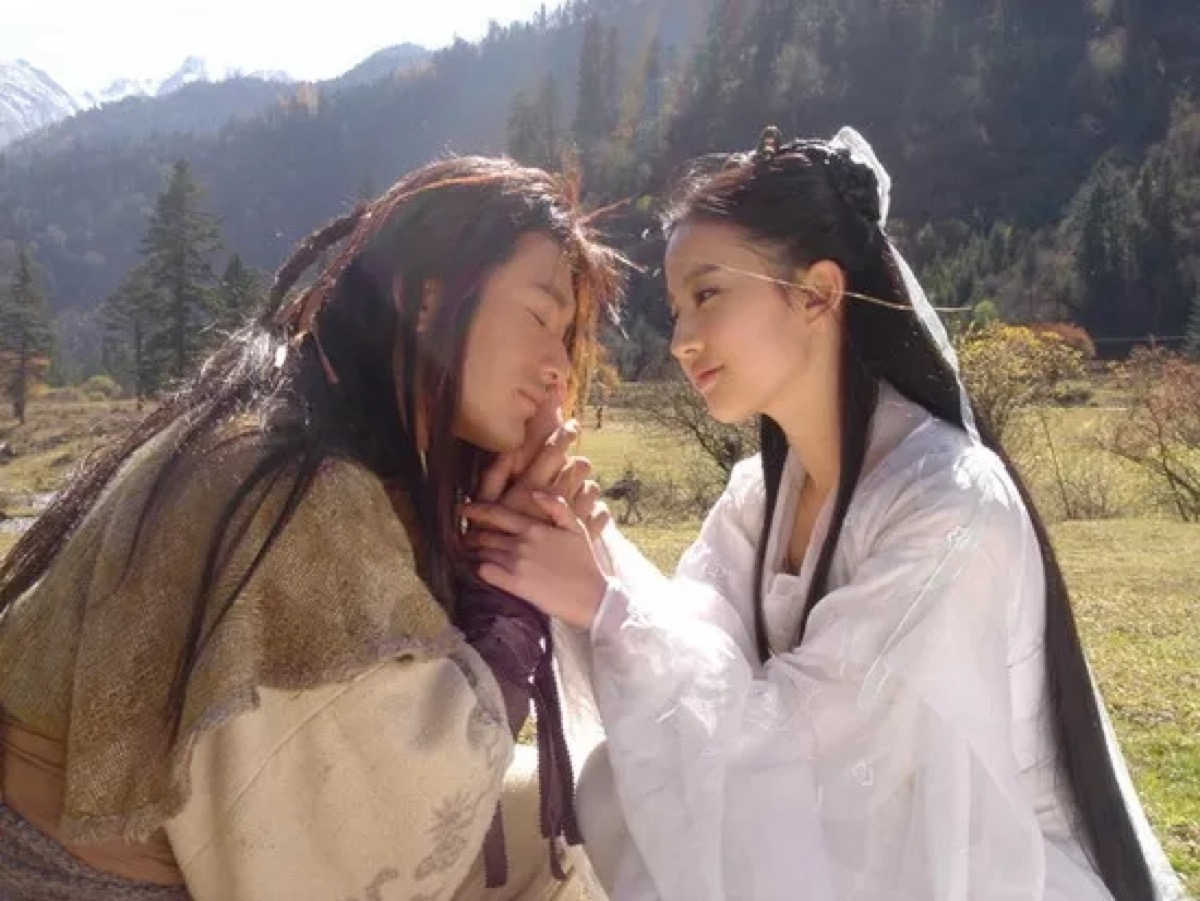 如果小龙女没有从绝情谷底生还,杨过和郭襄才是真正的神雕侠侣