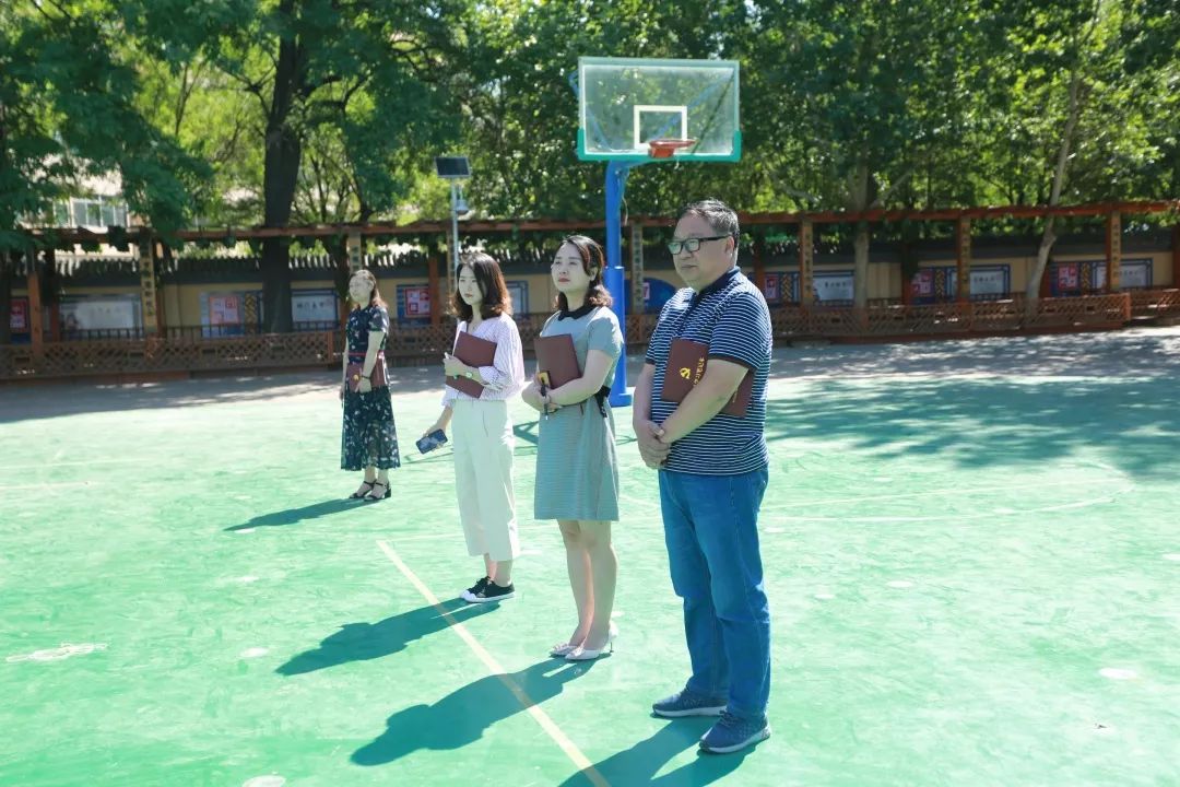 有朋自远方来湖北十堰干部教师莅临东高地一小学习交流考察