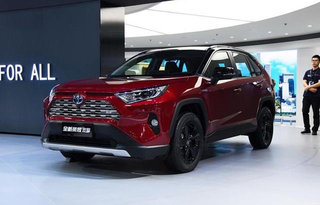 最新燃油suv车型上市 c50e5e53446145269fee6b3b51b516f8.jpeg