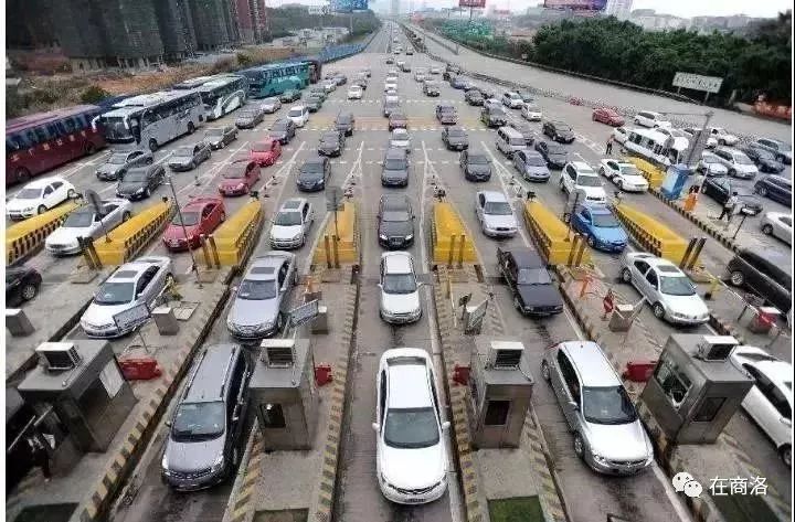 国道收费站最新消息 e909c56e1514447494d3d57a984a090e.jpeg