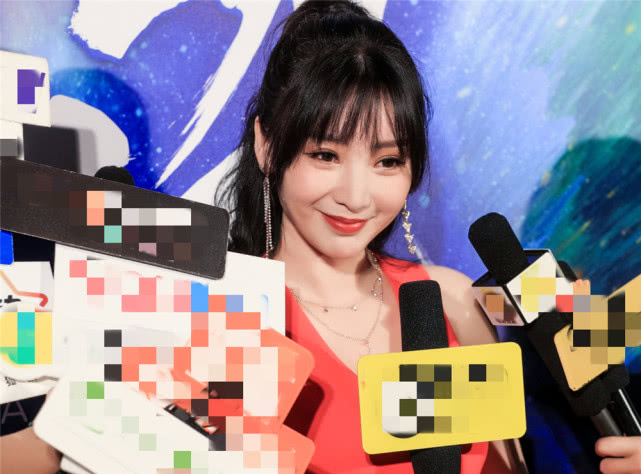 苹果肌怎么遮盖 05425dee1fb44e399cc2a5b63bccd84f.jpeg