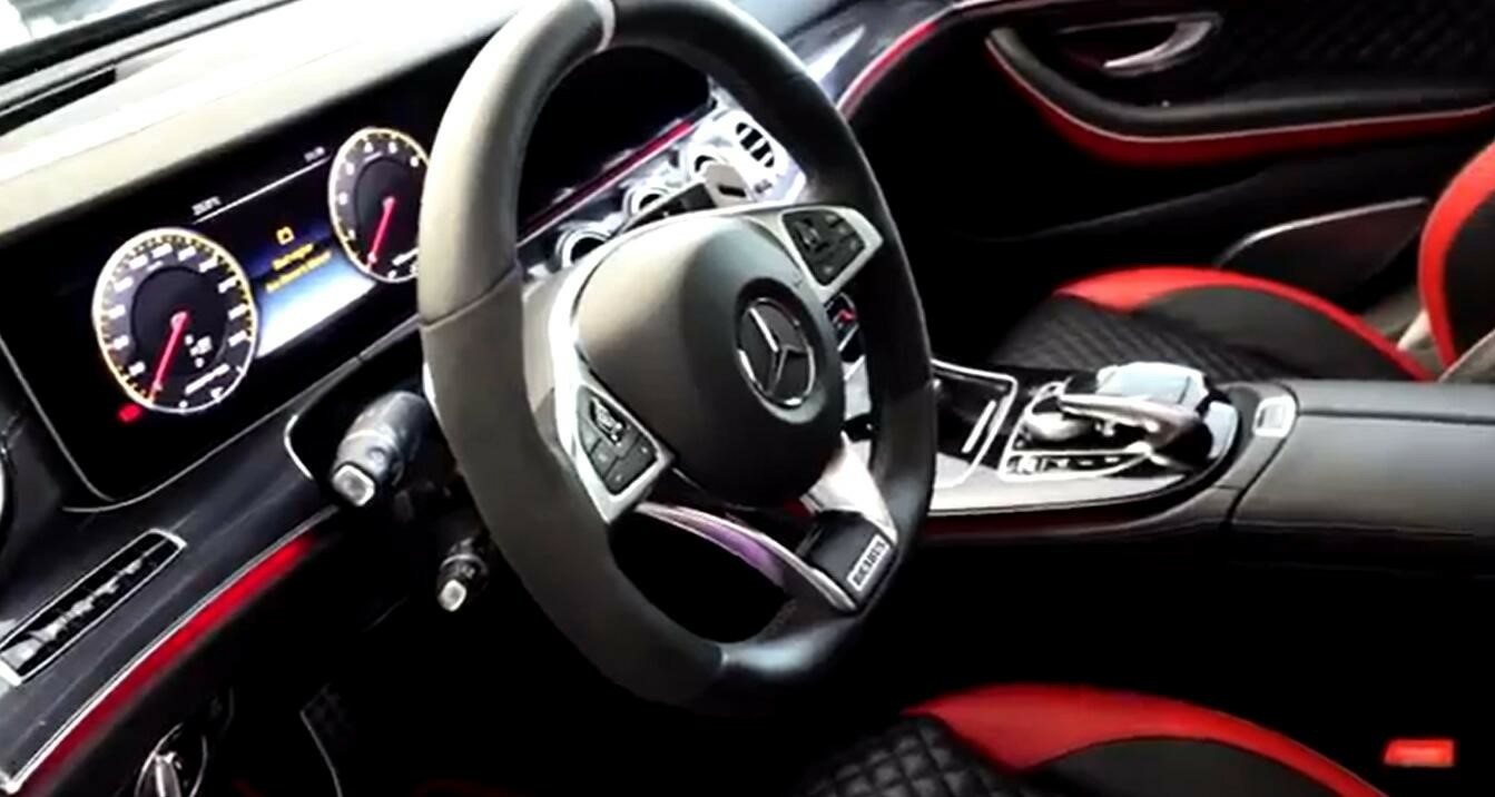 暴力美学加持的车型 奔驰AMG E63S 巴博斯800到店实拍