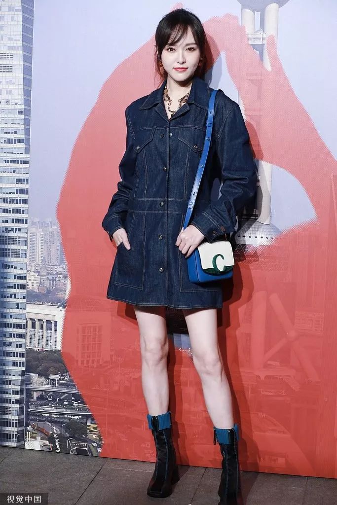 何穗到底做了什么?镜头都怼脸上了还能碾压全场! www.imeee.net 何穗到底做了什么?镜头都怼脸上了还能碾压全场! imeee.net