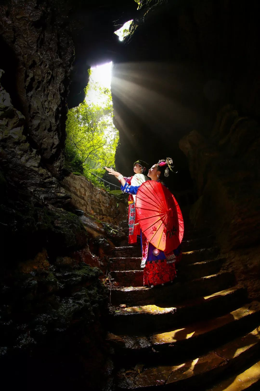 兴文石海景区 僰王山景区门票1元疯抢!端午节和最"粽"要的人去浪!