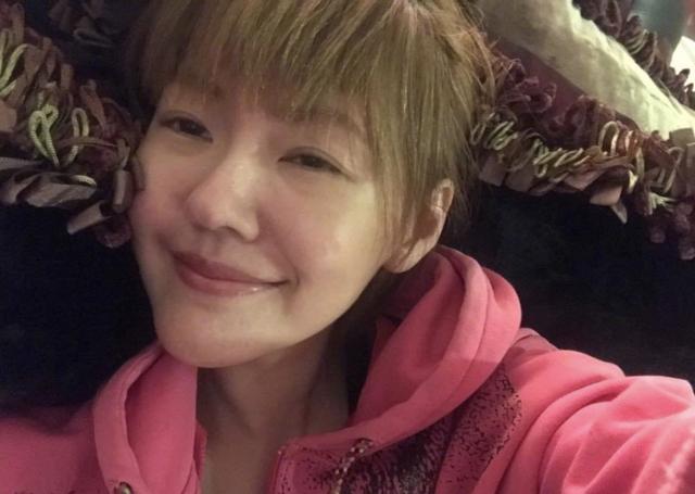 多少岁开始变老 ab1c6ff14b8340f2aa08157dc7c962b3.jpeg