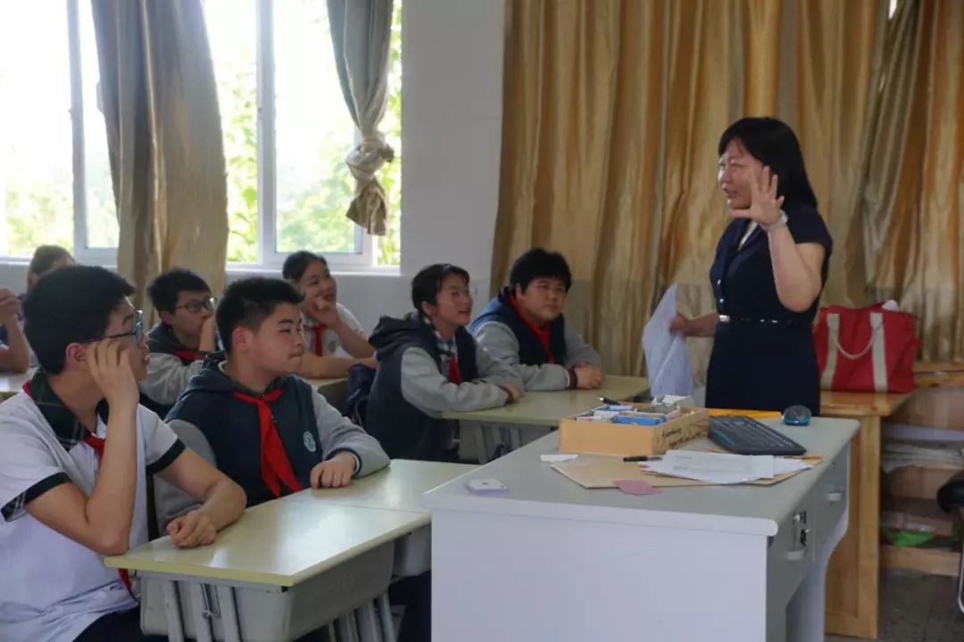 【第294期】趣谈英语 激发兴趣 ——上海电机学院