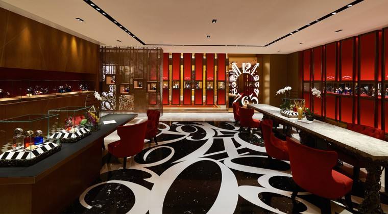 �������ֱ�������ˮ�����ڱ����ۺ�ά������