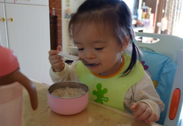                     儿科医生：夏季给娃洗澡，避开3个时间段，不然会破坏娃的免疫力