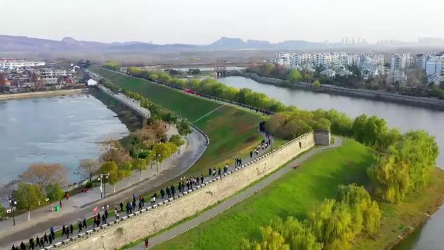 寿县县人口_寿县县医院晚上照片(3)