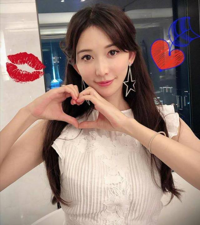 林志玲洛杉矶度蜜月,临行前她给了我一份私家保养秘笈与冻龄餐单 www.imeee.net 林志玲洛杉矶度蜜月,临行前她给了我一份私家保养秘笈与冻龄餐单 imeee.net