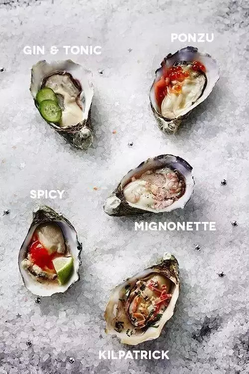 英国人最爱mignonette和海鲜的配对, 这款酱汁被称为「生蚝教科书」