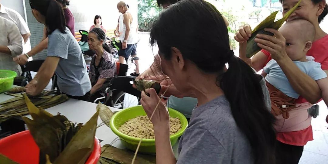 迎端午包粽子活动 4aa21142268b498a815a97e135fcbb72.jpeg