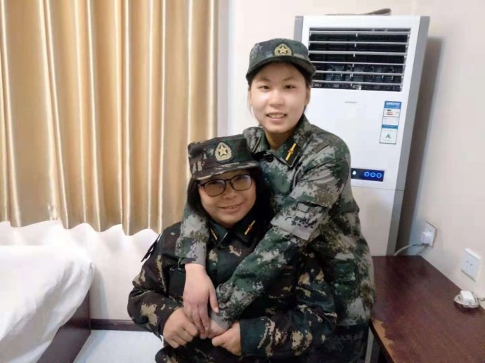 青春期、叛逆期:家长的十大误区,千万别再犯!(组图) 青春期、叛逆期:家长的十大误区,千万别再犯!(组图)