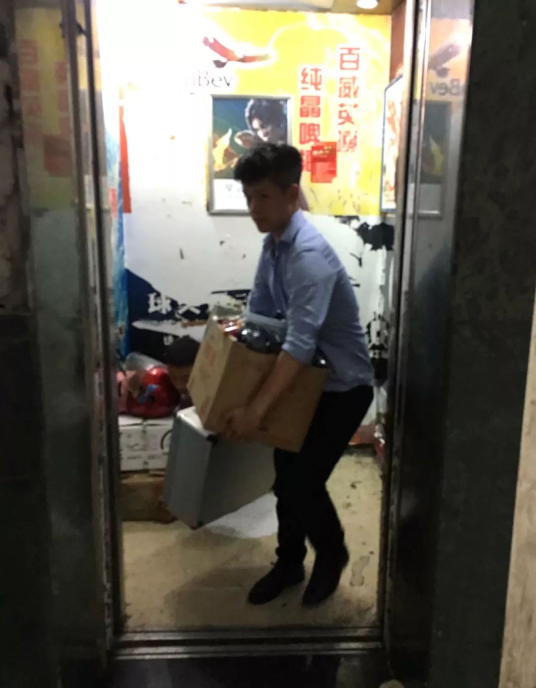 织金有多少人口_织金古城图片(2)