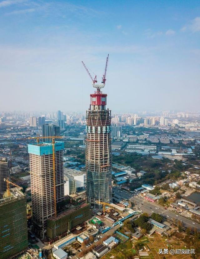 贵州第一高楼横空出世超越成都昆明跃居西南前三