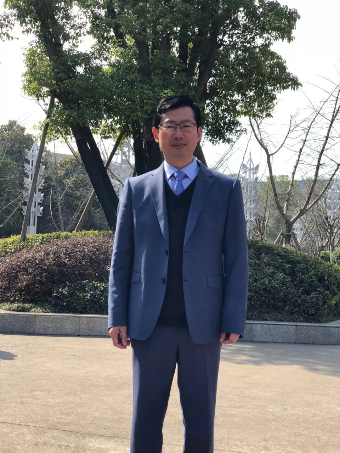 杏坛风采高君风流儒雅亦吾师