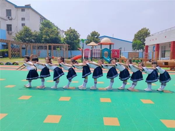 幼儿天地最美毕业照大公镇北凌幼儿园创意毕业照留念活动