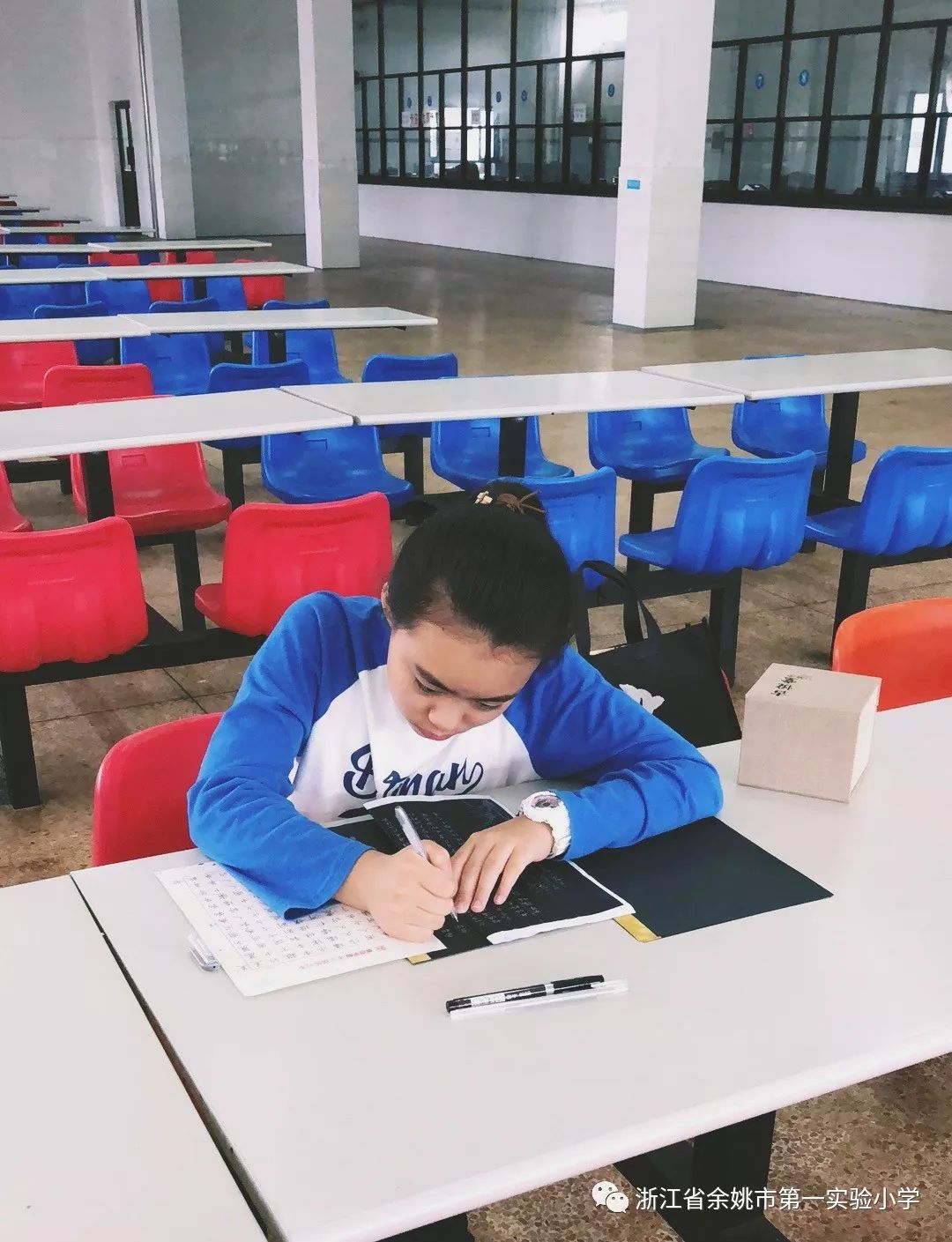 喜报喜报余姚市教育系统第十二届中小学生艺术之星评比成绩显著