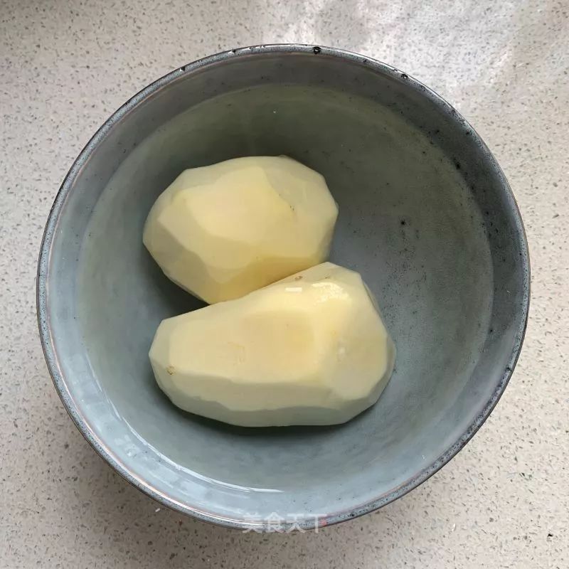 土豆加什么调料好吃 ae85b7d312974178ac88e4685064137b.jpeg