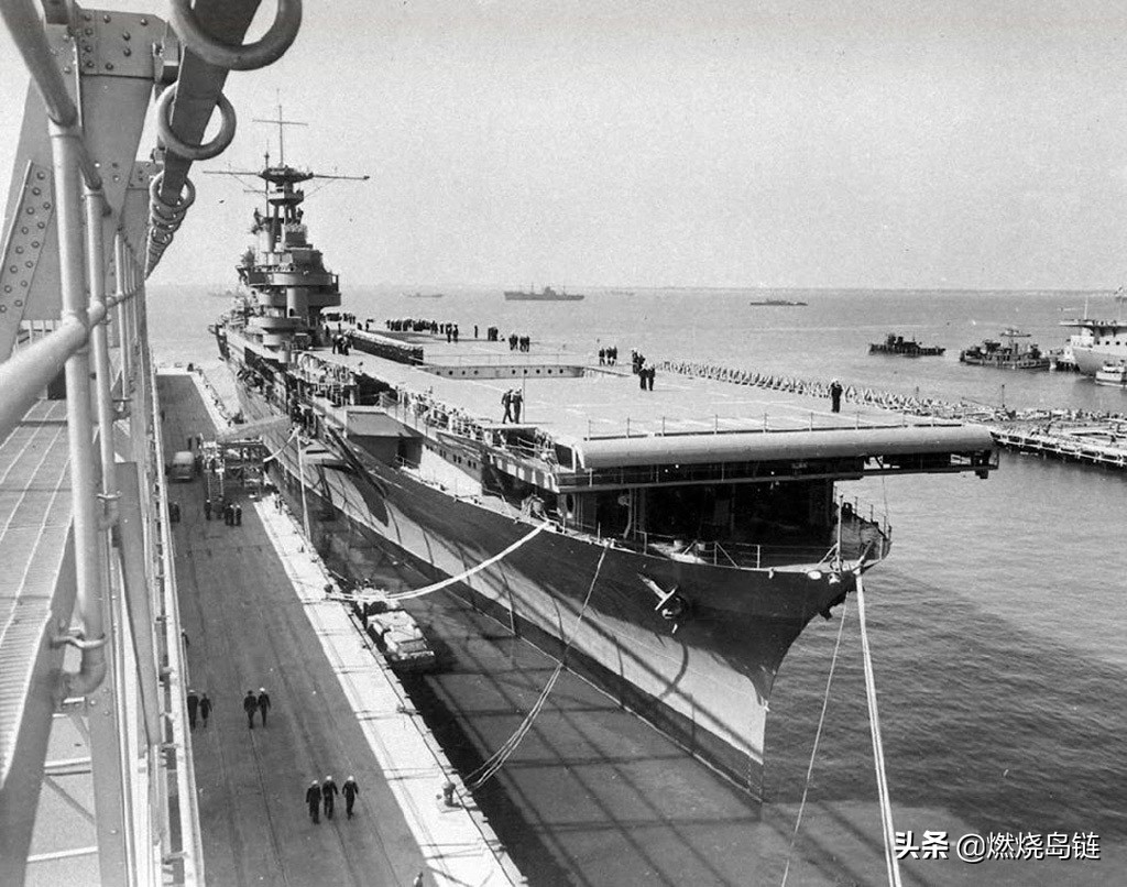 1/ 12 约克城级航空母舰(英文:yorktown class aircraft carrier),是