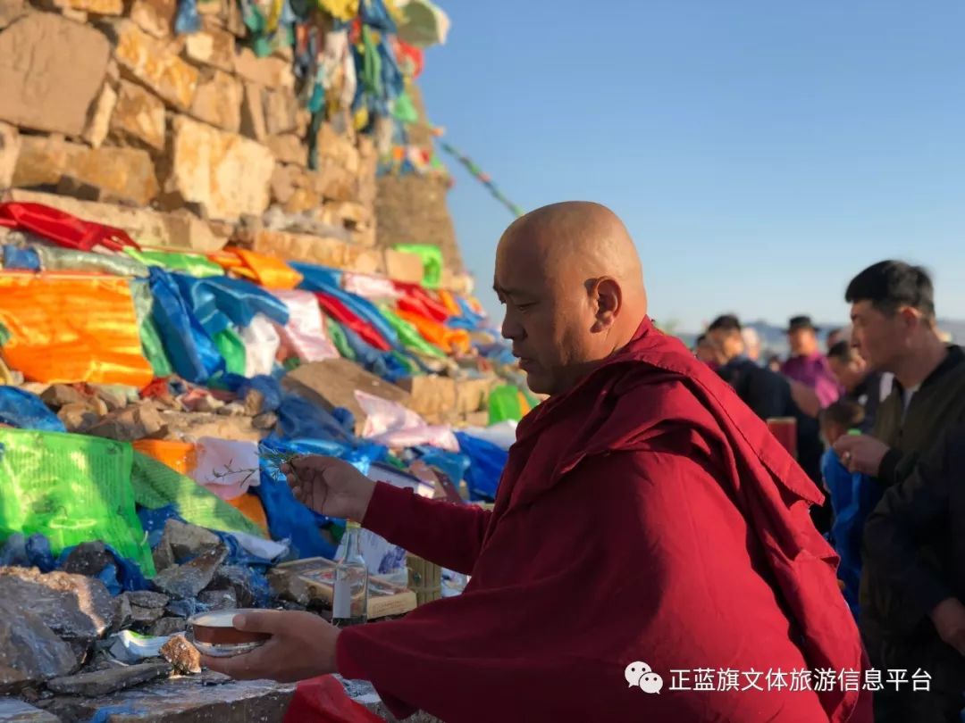 正蓝旗第届旗敖包祭祀那达慕活动