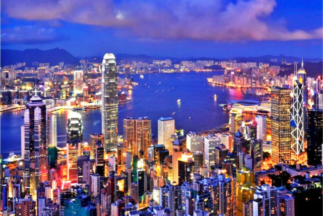 香港人均生产_香港回归