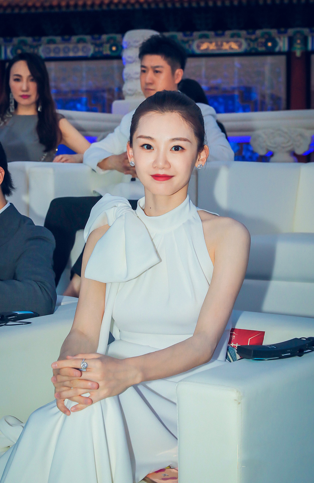 苗苗是哪个学校出来的 87b6520d026a492292f7df247b2b882e.jpeg