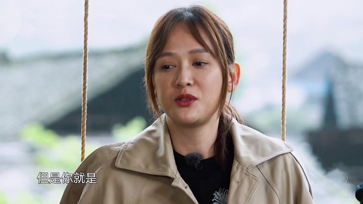 女明星素颜做客《向往的生活》,关掉滤镜宋茜最美,而她却垮了 www.imeee.net 女明星素颜做客《向往的生活》,关掉滤镜宋茜最美,而她却垮了 imeee.net