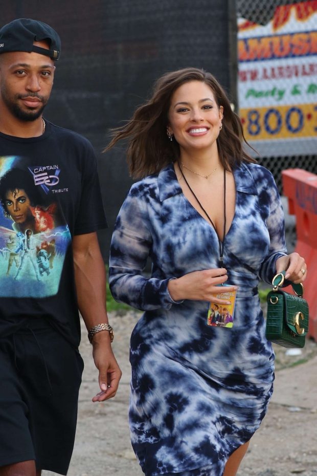 ashleygraham 写真,ashleygraham写真 大码模特ashleygraham甜美气质貌美惊艳了时光