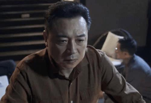 《破冰行动》李飞做事鲁莽太稚嫩，终究敌不过老江湖马云波