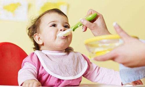 婴儿几个月能吃油 c2f9310a31114ee9afee0838f78740be.jpeg