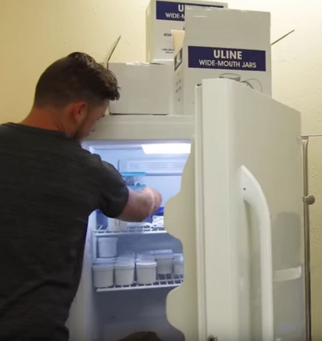 苹果能放冰箱保存 c38c5c0b97c34ed49c2c4005eeffaeba.jpeg