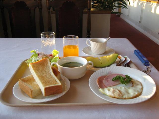                     3种被医生拉黑名单的早餐，伤胃没营养，超过一半家长还给孩子吃